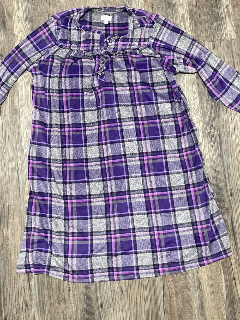 Women aria Purple Plaid Nightgown Pajamas - Soft Cozy Sleepwear size 2X
